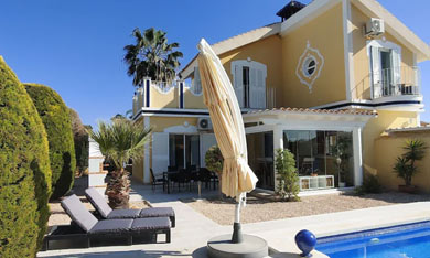 Traumhafte Villa Classico im Country Club Mazarron